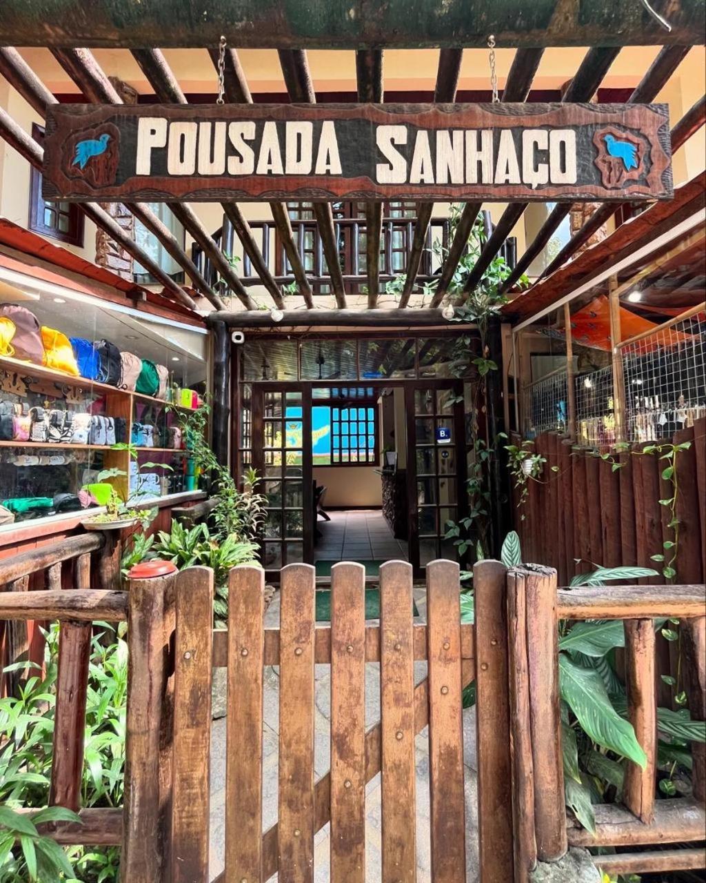 Pousada Sanhaco Abraão Esterno foto